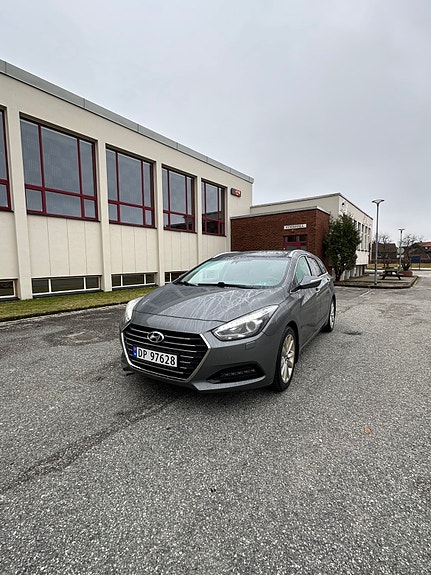 Hyundai i40 7 of 12