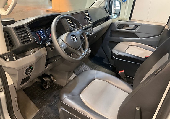 Volkswagen Crafter 6 of 12