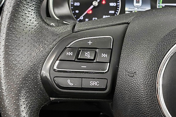 MG ZS EV 18 of 30