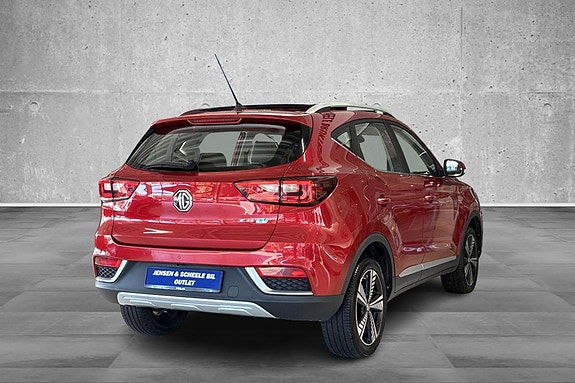 MG ZS EV 8 of 30