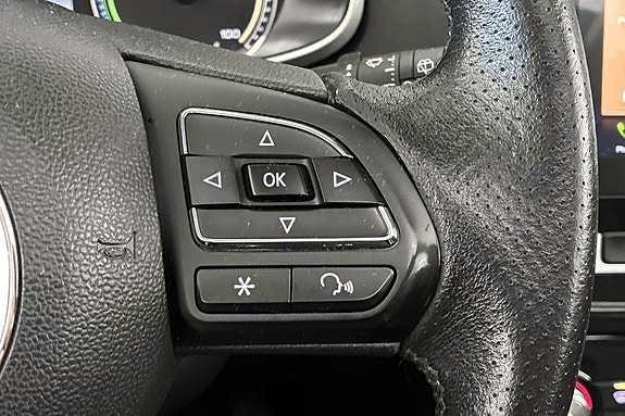 MG ZS EV 19 of 30