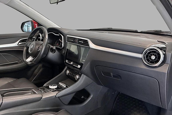 MG ZS EV 27 of 30