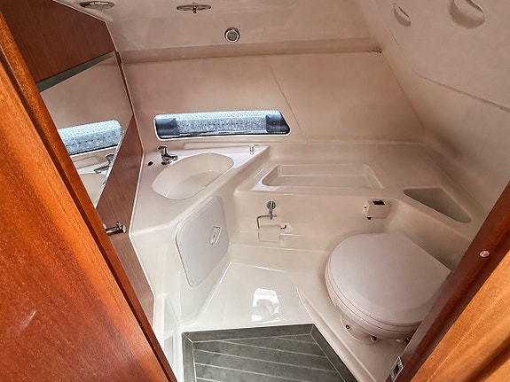Ibiza 811 Touring 2019 – Yamaha 300 hk – 106 timer – baugpropell 23 of 28