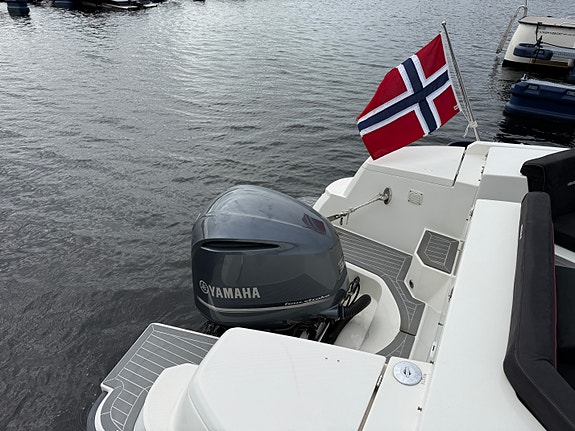 Ibiza 811 Touring 2019 – Yamaha 300 hk – 106 timer – baugpropell 25 of 28