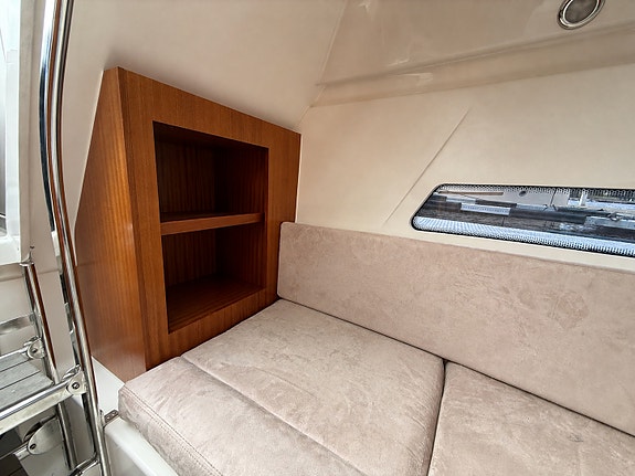 Ibiza 811 Touring 2019 – Yamaha 300 hk – 106 timer – baugpropell 21 of 28