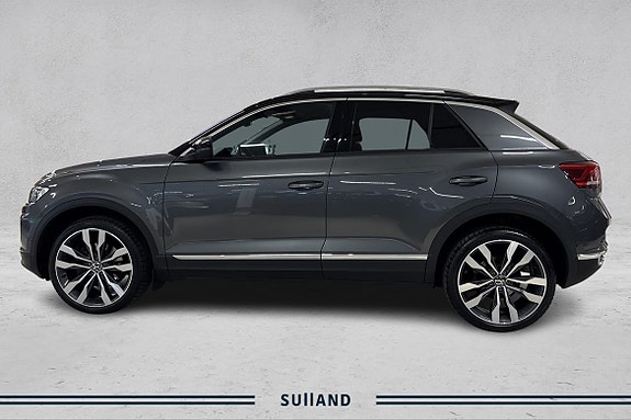 Volkswagen T-Roc 2 of 19