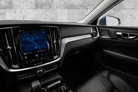Volvo S60 16 of 25