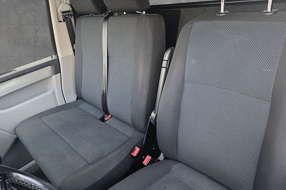 Volkswagen Transporter 16 of 27
