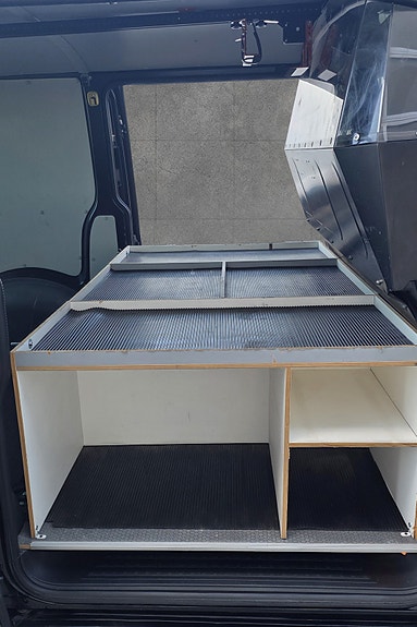 Volkswagen Transporter 10 of 27