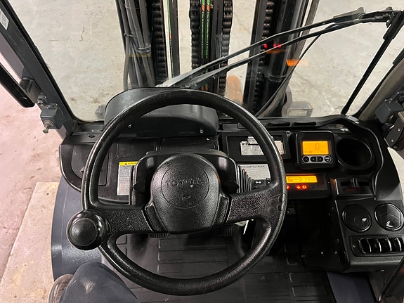 Toyota 52-8FDJF35  #Fri løft# Løftehøyde 4,7 meter # 12 of 15