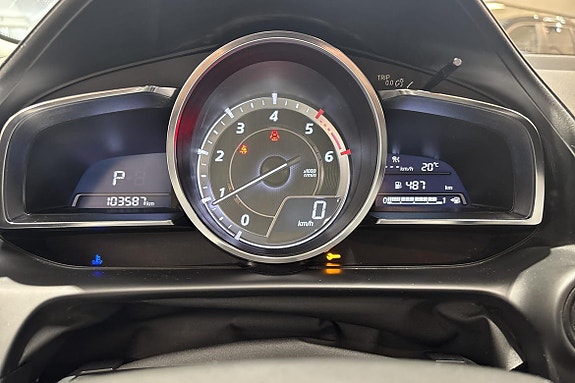 Mazda CX-3 13 of 21
