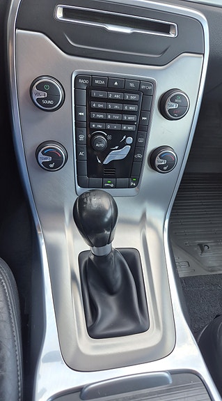 Volvo V70 17 of 21