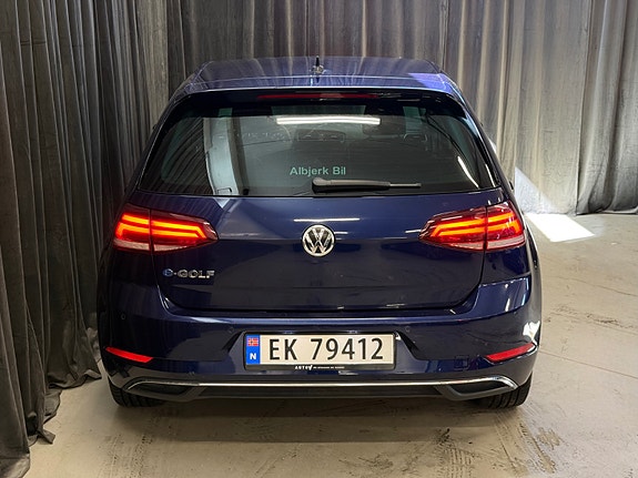 Volkswagen e-Golf VII 5 of 30