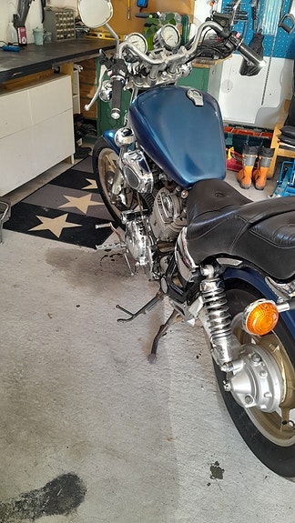 Yamaha XV 750 Virago 4 of 6