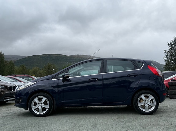 Ford Fiesta 8 of 25
