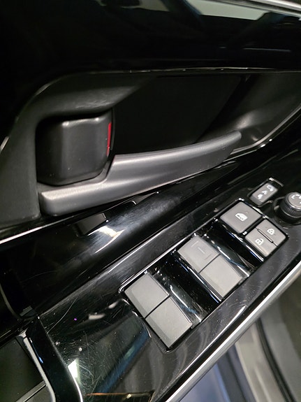 Subaru Solterra 17 of 30