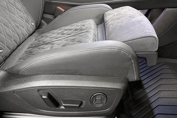 Audi Q4 e-tron 16 of 30