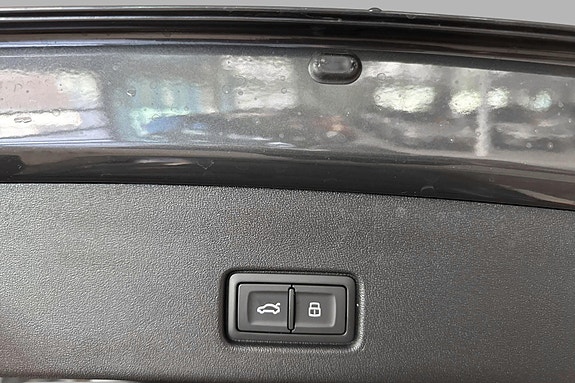 Audi Q4 e-tron 14 of 30