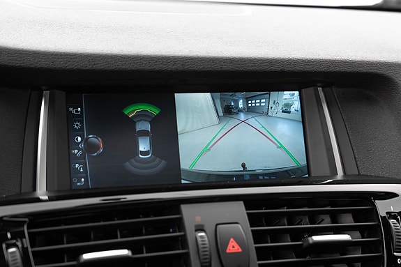 BMW X4 24 of 30