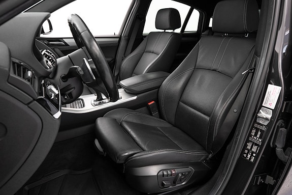 BMW X4 12 of 30