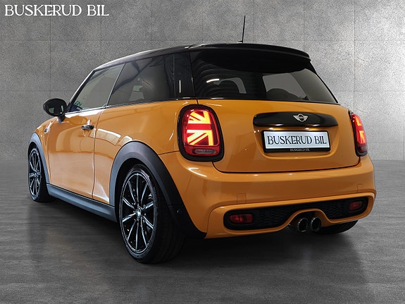 MINI Cooper S 2 of 27