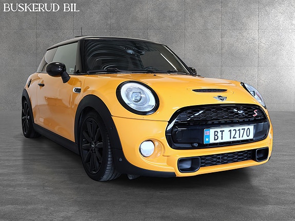 MINI Cooper S 8 of 27