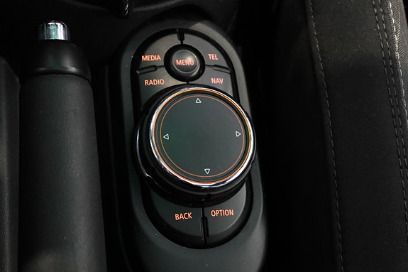 MINI Cooper S 26 of 27