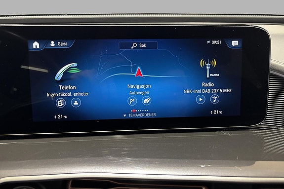 Mercedes-Benz EQC400 14 of 21