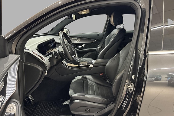 Mercedes-Benz EQC400 11 of 21