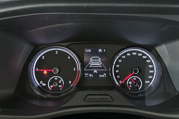 Volkswagen Transporter 18 of 30