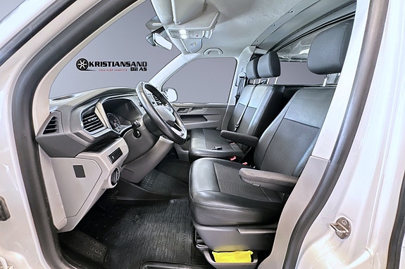Volkswagen Transporter 11 of 30