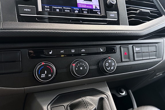 Volkswagen Transporter 30 of 30