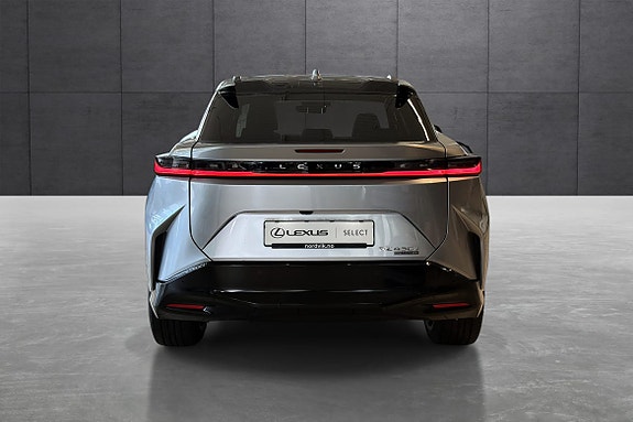 Lexus RZ450e 4 of 20