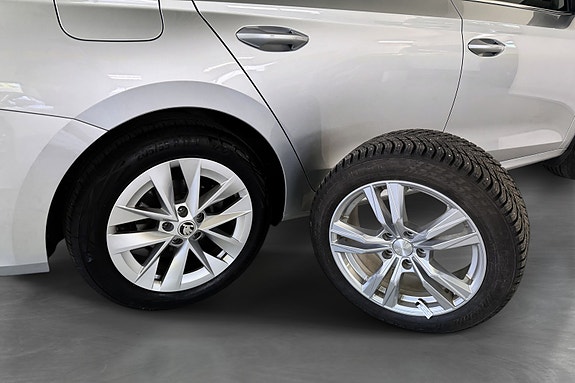 Skoda Octavia 16 of 30