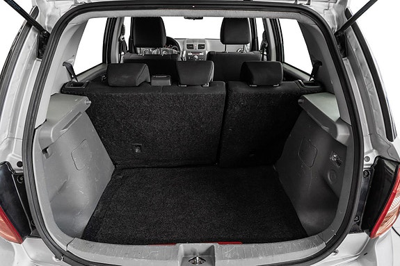 Suzuki SX4 25 of 29