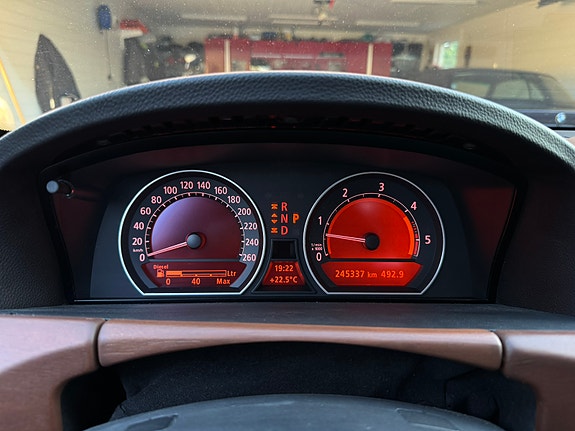 BMW 730d 18 of 26