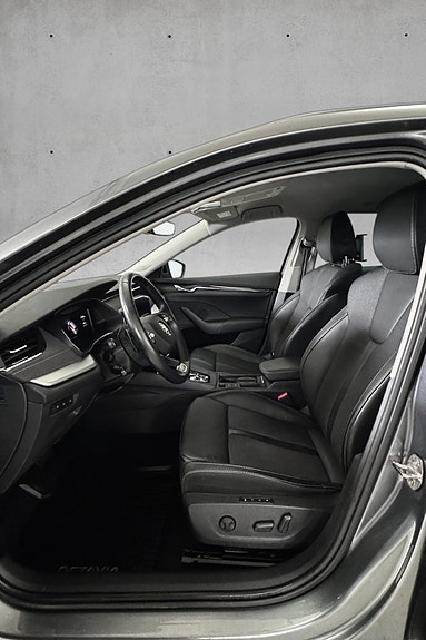 Skoda Octavia 28 of 30