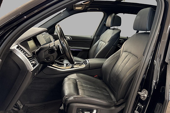 BMW X5 11 of 22