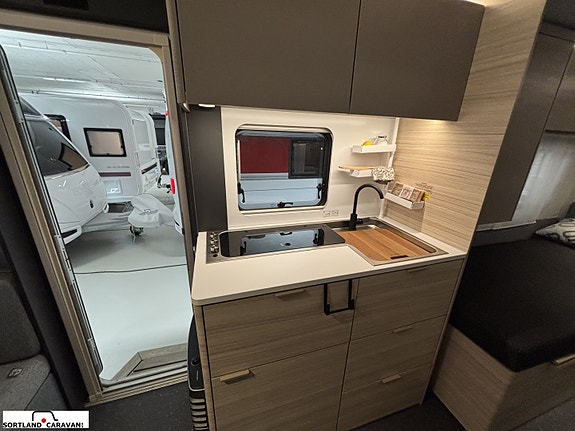 Adria ALTEA 502 UL 60Y 18 of 30