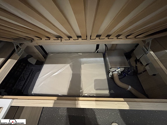 Adria ALTEA 502 UL 60Y 23 of 30