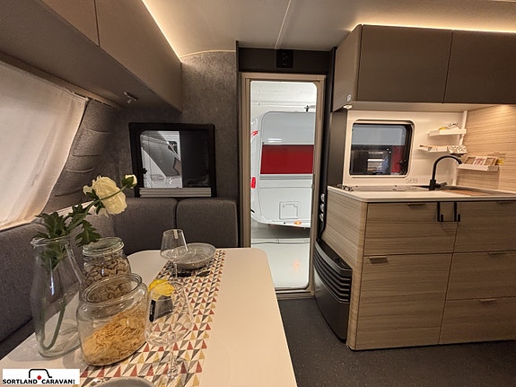 Adria ALTEA 502 UL 60Y 13 of 30