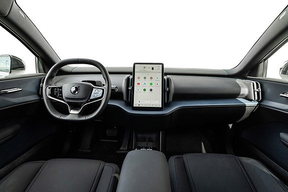 Volvo EX30 22 of 28