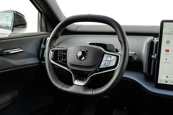 Volvo EX30 23 of 28