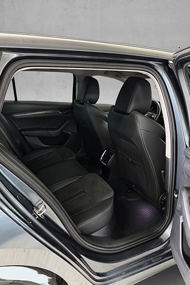Skoda Octavia 18 of 30