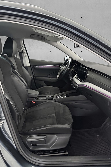 Skoda Octavia 16 of 30