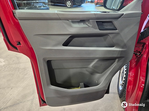 Volkswagen Kombi 9 of 10