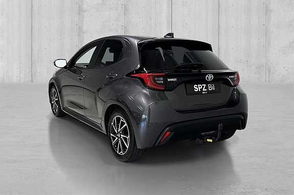 Toyota Yaris 6 of 15
