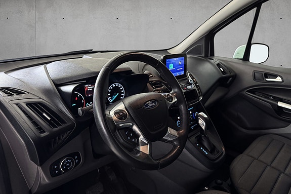 Ford Transit Connect 23 of 30