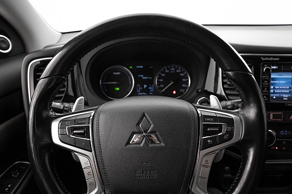 Mitsubishi Outlander 12 of 27