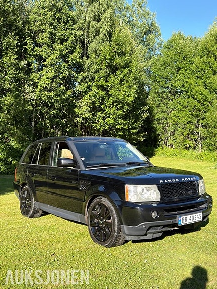 Land Rover Range Rover Sport 4 of 22